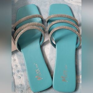 Women's Sandals Aqua Rhinestone Size 10 - BNWT